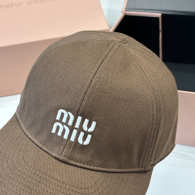 MIUMIU